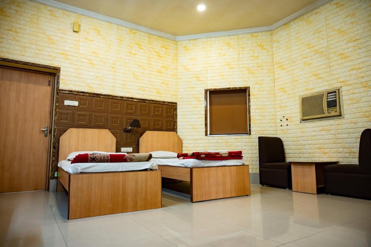 Hotel Komala Vilas 加尔各答 外观 照片