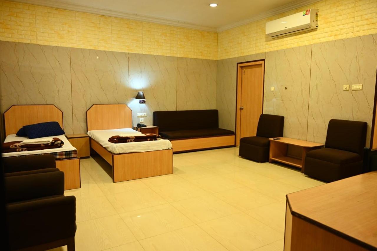 Hotel Komala Vilas 加尔各答 外观 照片