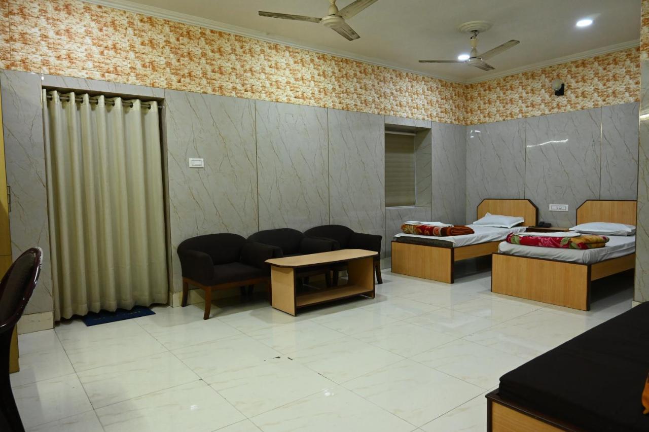 Hotel Komala Vilas 加尔各答 外观 照片
