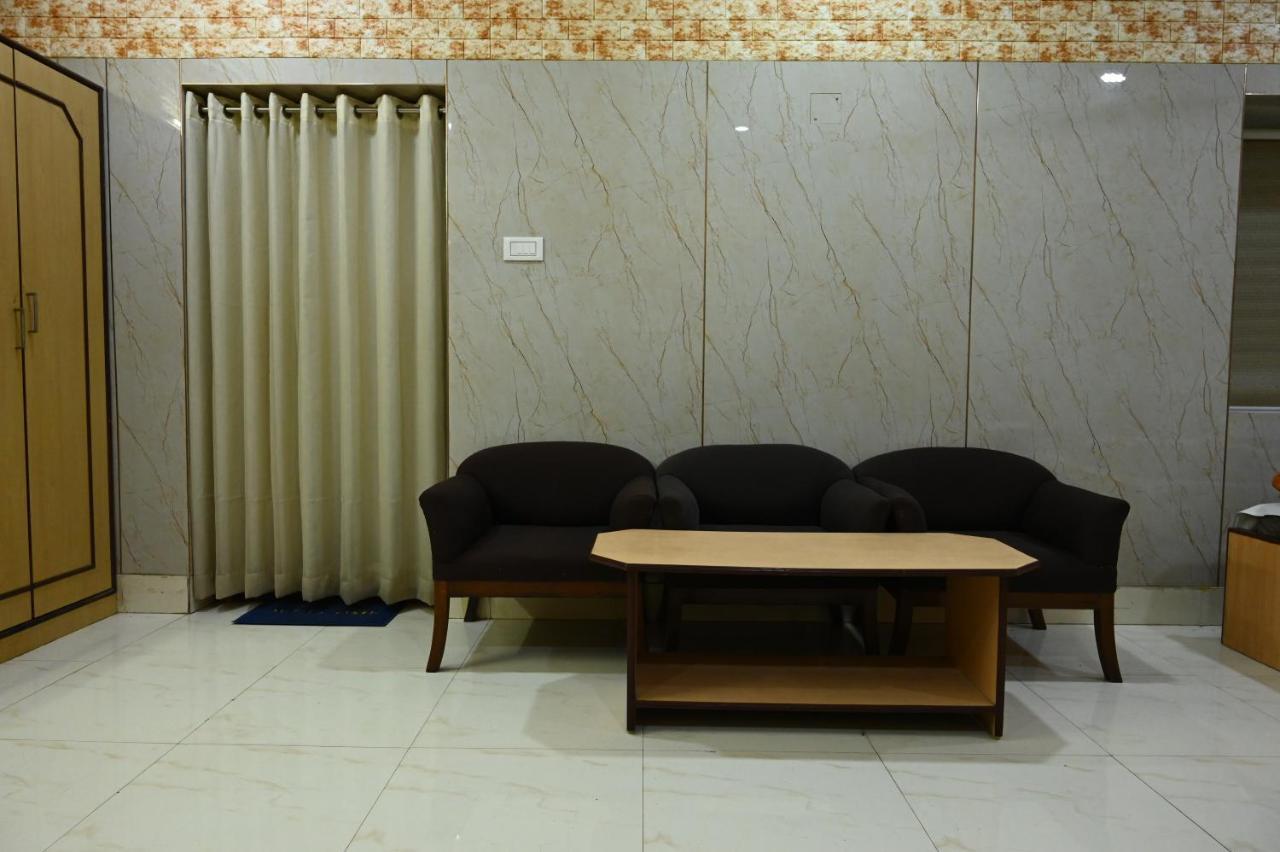 Hotel Komala Vilas 加尔各答 外观 照片